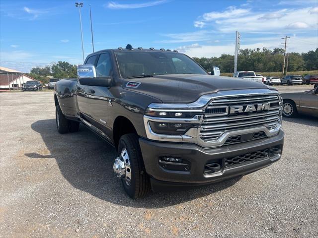 2026 RAM Ram 3500 RAM 3500 LARAMIE CREW CAB 4X4 8 BOX