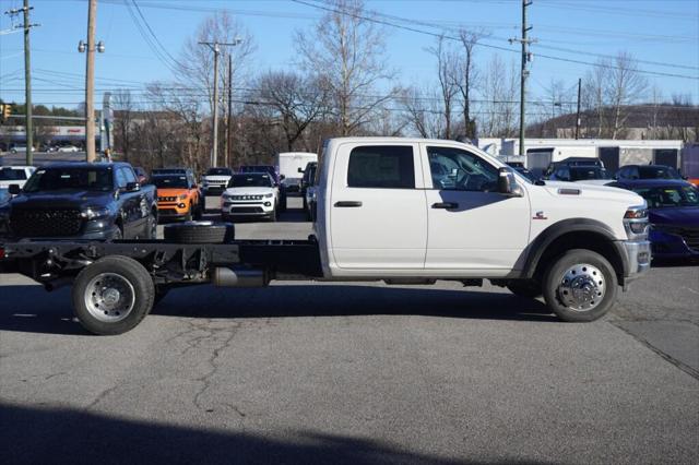 2026 RAM Ram 4500 Chassis Cab RAM 4500 TRADESMAN CHASSIS CREW CAB 4X4 84 CA