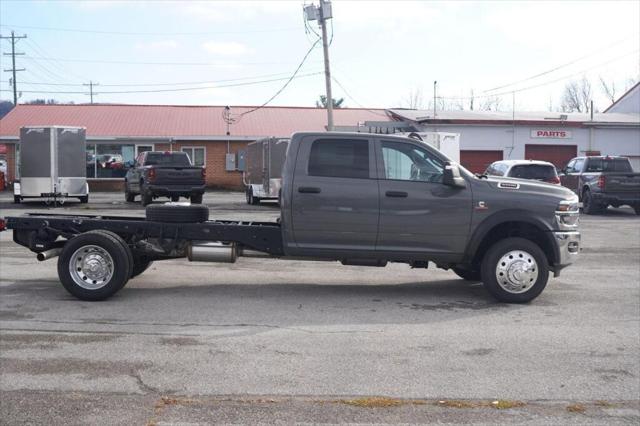 2026 RAM Ram 5500 Chassis Cab RAM 5500 TRADESMAN CHASSIS CREW CAB 4X4 84 CA 2026 RAM Ram 5500 Chassis Cab RAM 5500 TRADESMAN CHASSIS CREW CAB 4X4 84 CA