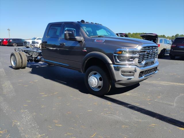 2026 RAM Ram 5500 Chassis Cab RAM 5500 TRADESMAN CHASSIS CREW CAB 4X4 84 CA 2026 RAM Ram 5500 Chassis Cab RAM 5500 TRADESMAN CHASSIS CREW CAB 4X4 84 CA
