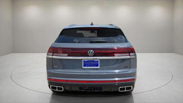 2026 Volkswagen Atlas Cross Sport SEL Premium R-Line
