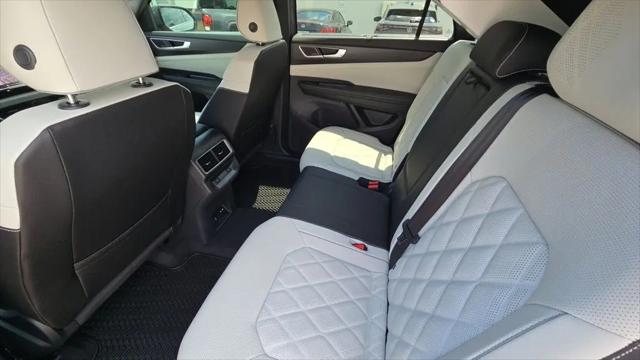 2026 Volkswagen Atlas Cross Sport SEL Premium R-Line