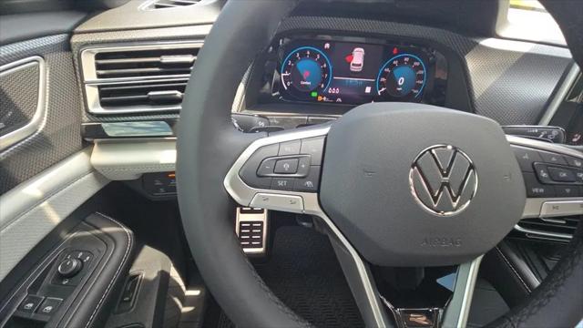 2026 Volkswagen Atlas Cross Sport SEL Premium R-Line