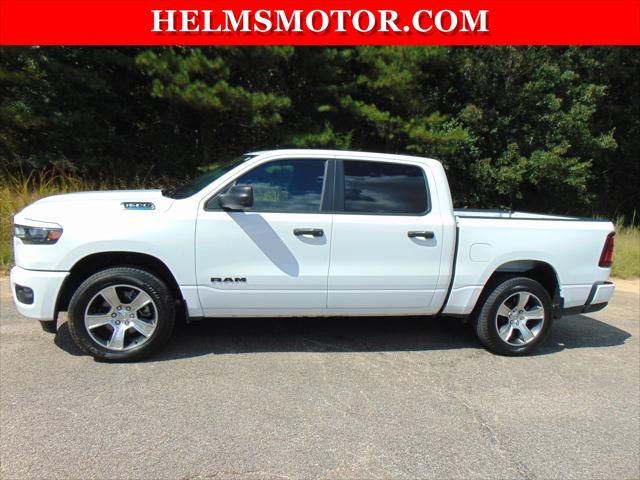 2025 RAM 1500 Tradesman Crew Cab 4x4 57 Box