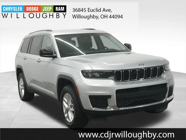 2023 Jeep Grand Cherokee L Laredo 4x4 2023 Jeep Grand Cherokee L Laredo 4x4