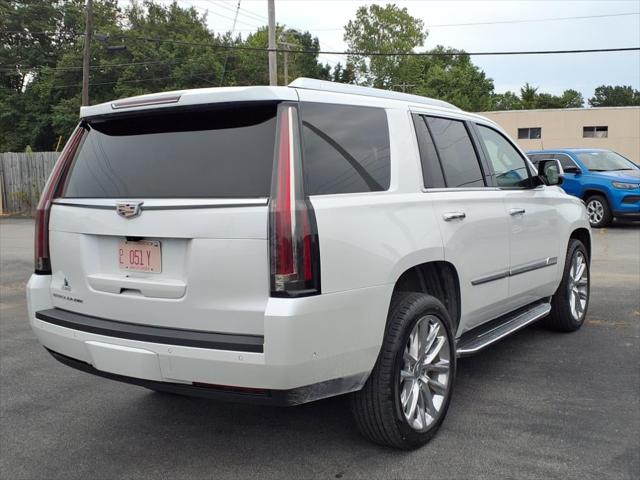 2020 Cadillac Escalade 4WD Luxury