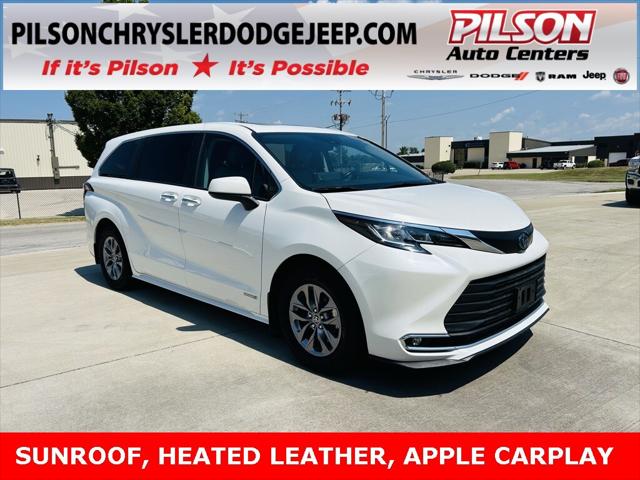 2021 Toyota Sienna XLE 2021 Toyota Sienna XLE