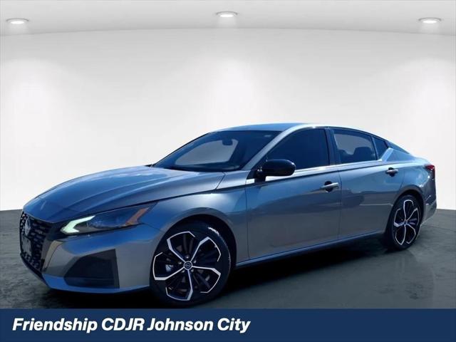 2023 Nissan Altima SR FWD
