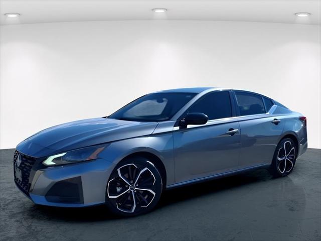 2023 Nissan Altima SR FWD