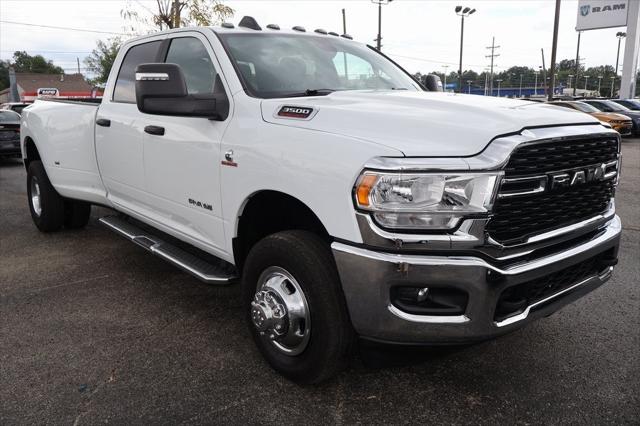 2024 RAM 3500 Big Horn Crew Cab 4x4 8 Box 2024 RAM 3500 Big Horn Crew Cab 4x4 8 Box
