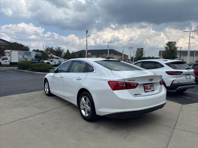 2022 Chevrolet Malibu FWD LS