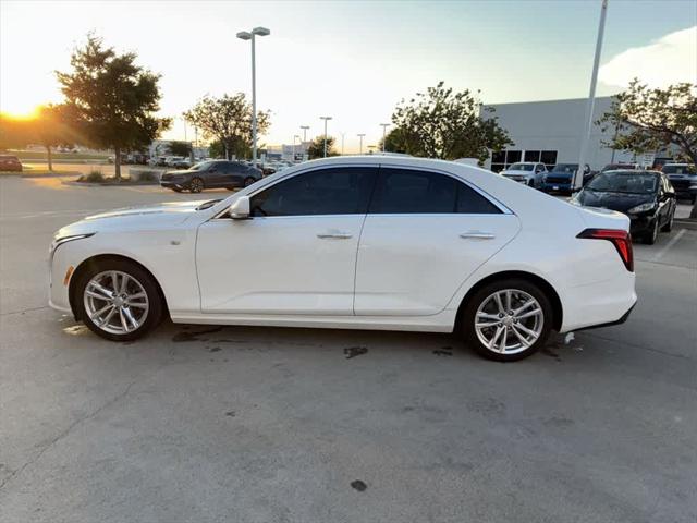 2023 Cadillac CT4 Luxury 2023 Cadillac CT4 Luxury