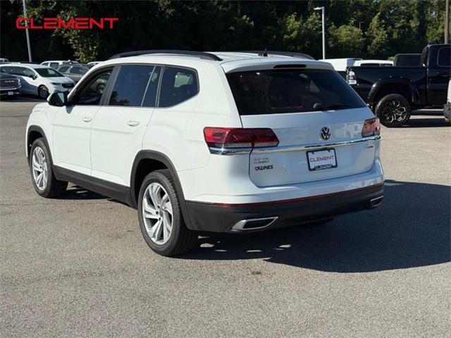2022 Volkswagen Atlas 3.6L V6 SE w/Technology