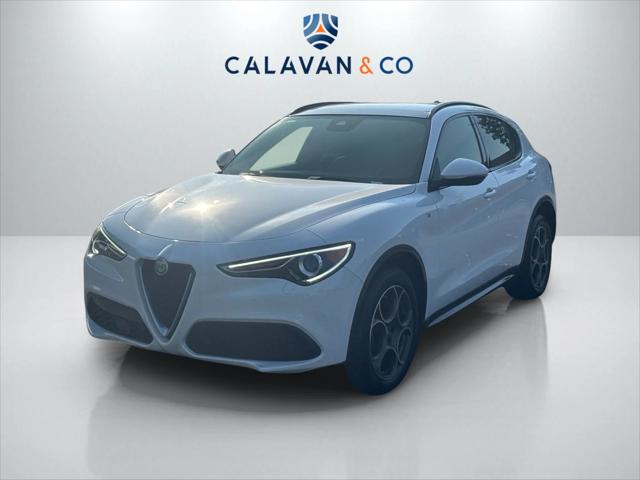 2022 Alfa Romeo Stelvio Ti AWD 2022 Alfa Romeo Stelvio Ti AWD
