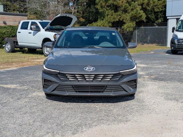 2024 Hyundai Elantra SEL 2024 Hyundai Elantra SEL