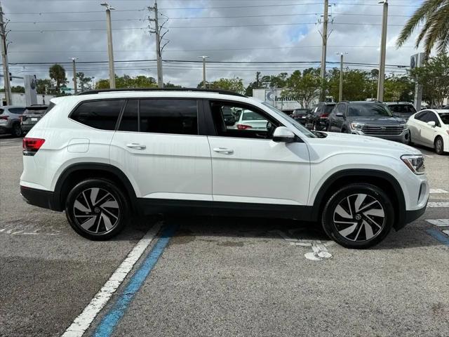 2026 Volkswagen Atlas SE with Technology