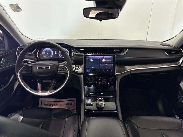 2023 Jeep Grand Cherokee L Limited 4x4 2023 Jeep Grand Cherokee L Limited 4x4