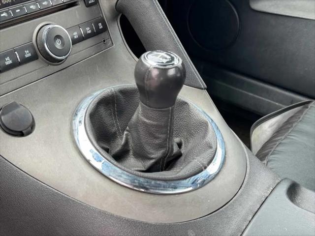 2009 Pontiac Solstice Base