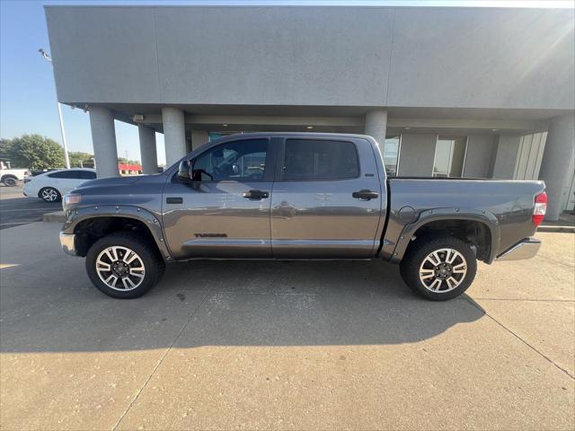2018 Toyota Tundra SR5 5.7L V8 2018 Toyota Tundra SR5 5.7L V8