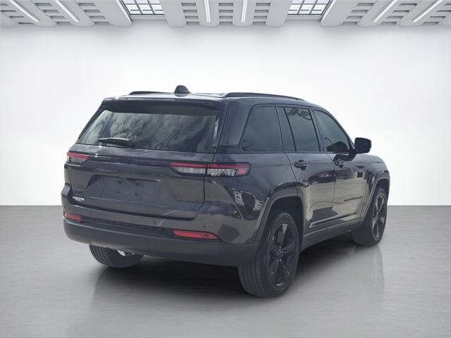 2024 Jeep Grand Cherokee Altitude 4x4