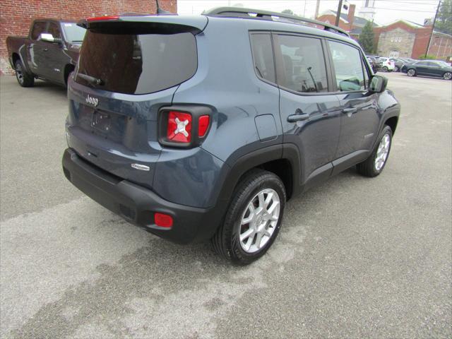 2021 Jeep Renegade Latitude 4X4 2021 Jeep Renegade Latitude 4X4