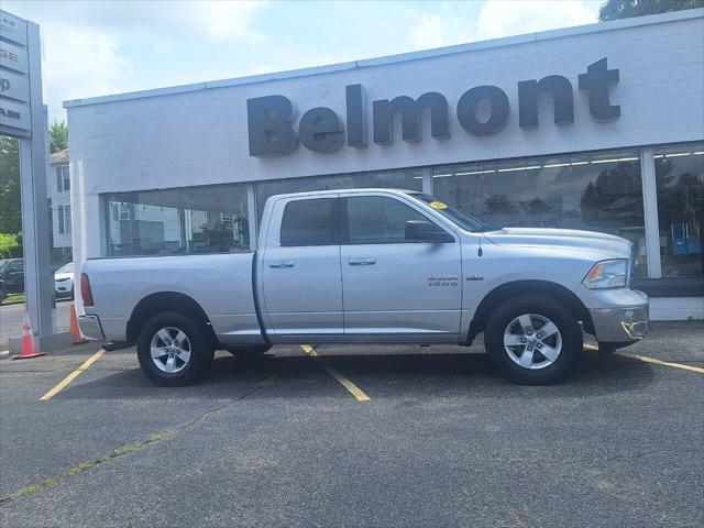 2017 RAM 1500 SLT Quad Cab 4x4 64 Box