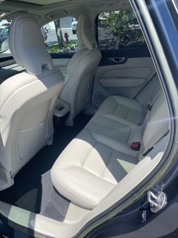 2023 Volvo XC60 B5 Plus Bright Theme
