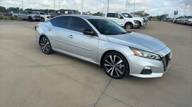2021 Nissan Altima SR FWD