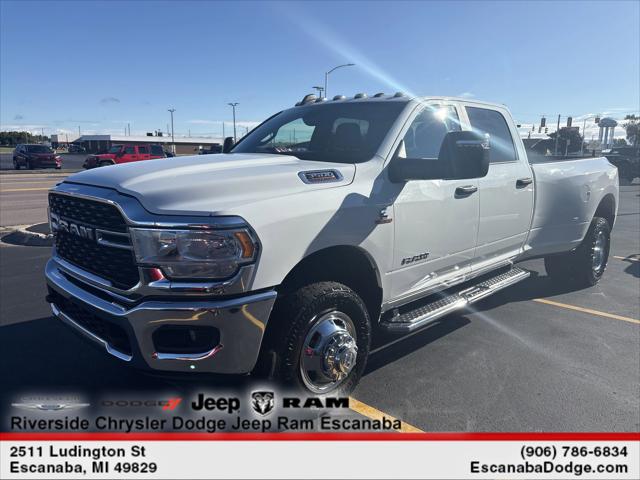 2024 RAM 3500 Big Horn Crew Cab 4x4 8 Box 2024 RAM 3500 Big Horn Crew Cab 4x4 8 Box