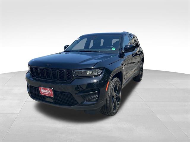 2025 Jeep Grand Cherokee GRAND CHEROKEE ALTITUDE 4X4