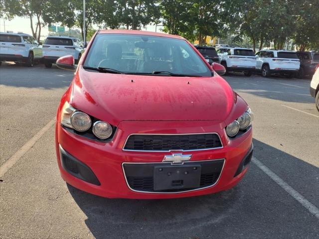 2014 Chevrolet Sonic LS Auto 2014 Chevrolet Sonic LS Auto