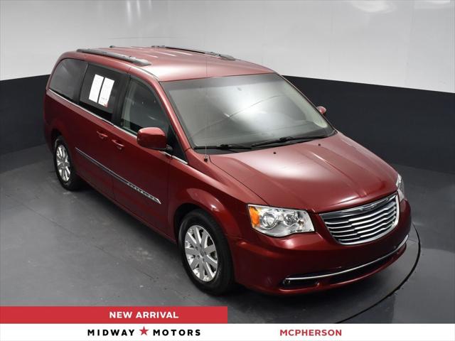2016 Chrysler Town and Country Touring