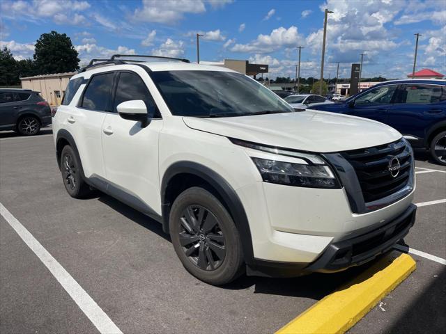 2022 Nissan Pathfinder SV 4WD
