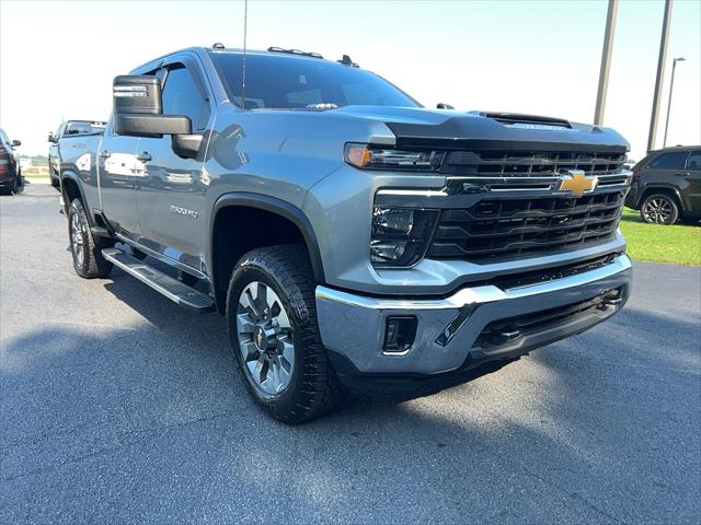 2024 Chevrolet Silverado 2500HD 4WD Crew Cab Standard Bed LT