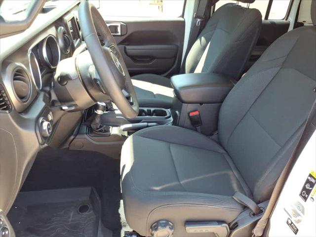 2023 Jeep Gladiator Willys 4x4