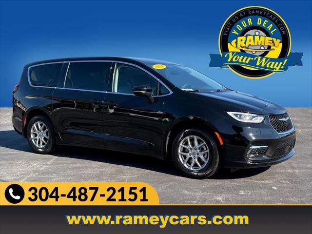 2024 Chrysler Pacifica Touring L 2024 Chrysler Pacifica Touring L