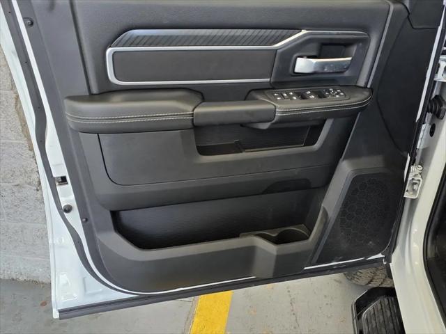 2026 Ram 2500 Big Horn Crew Cab 4x2 6'4" Box