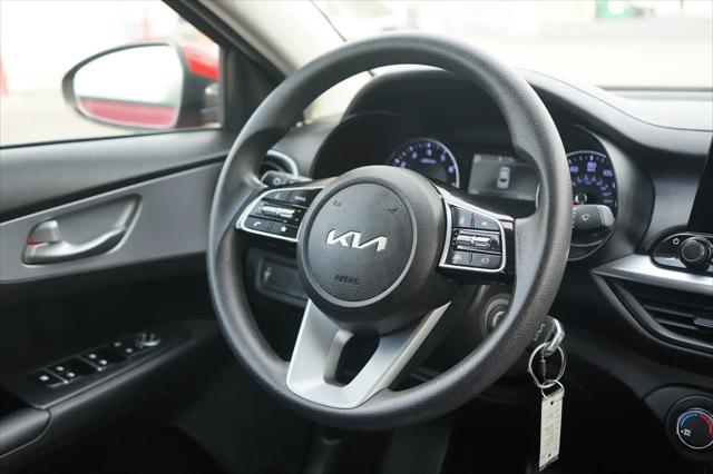 2023 Kia Forte LXS
