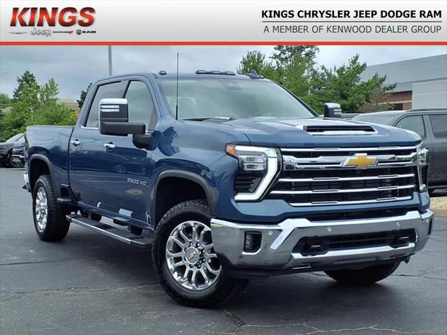 2025 Chevrolet Silverado 2500HD 4WD Crew Cab Standard Bed LTZ