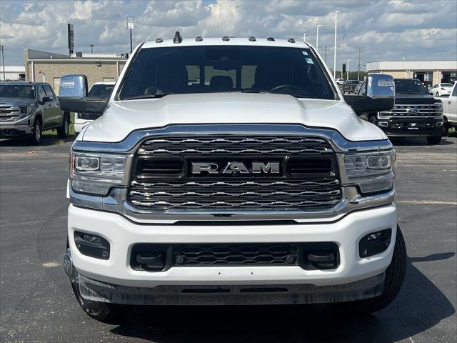 2024 RAM 3500 Limited Mega Cab 4x4 64 Box 2024 RAM 3500 Limited Mega Cab 4x4 64 Box