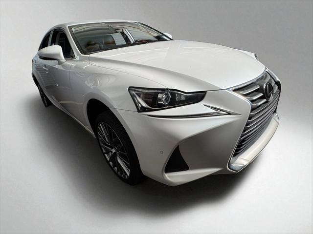 2018 Lexus IS 300 300