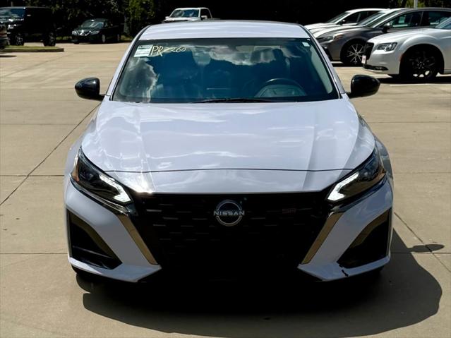 2024 Nissan Altima SR FWD