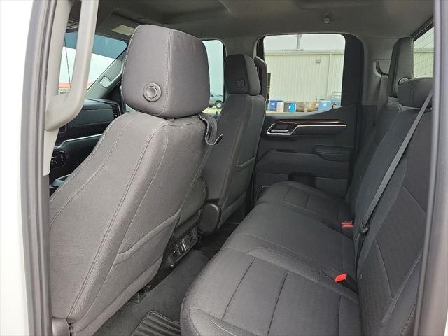 2025 GMC Sierra 1500 4WD Double Cab Standard Box SLE