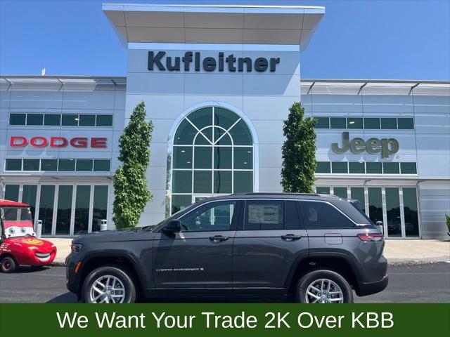 2025 Jeep Grand Cherokee GRAND CHEROKEE LAREDO X 4X4 2025 Jeep Grand Cherokee GRAND CHEROKEE LAREDO X 4X4