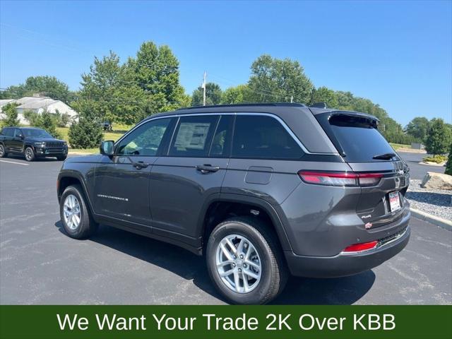 2025 Jeep Grand Cherokee GRAND CHEROKEE LAREDO X 4X4 2025 Jeep Grand Cherokee GRAND CHEROKEE LAREDO X 4X4