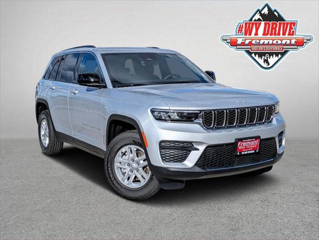 2025 Jeep Grand Cherokee GRAND CHEROKEE LAREDO 4X4 2025 Jeep Grand Cherokee GRAND CHEROKEE LAREDO 4X4