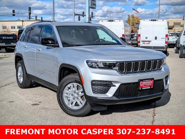 2025 Jeep Grand Cherokee GRAND CHEROKEE LAREDO 4X4 2025 Jeep Grand Cherokee GRAND CHEROKEE LAREDO 4X4