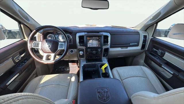 2017 RAM 1500 Laramie Crew Cab 4x4 57 Box 2017 RAM 1500 Laramie Crew Cab 4x4 57 Box