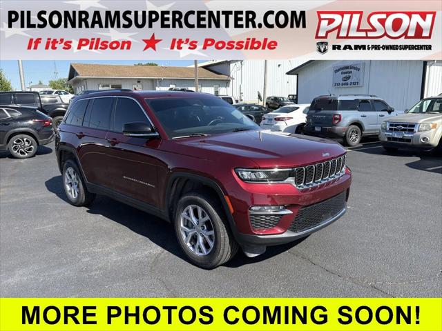 2022 Jeep Grand Cherokee Limited 4x4 for sale in Charleston, IL