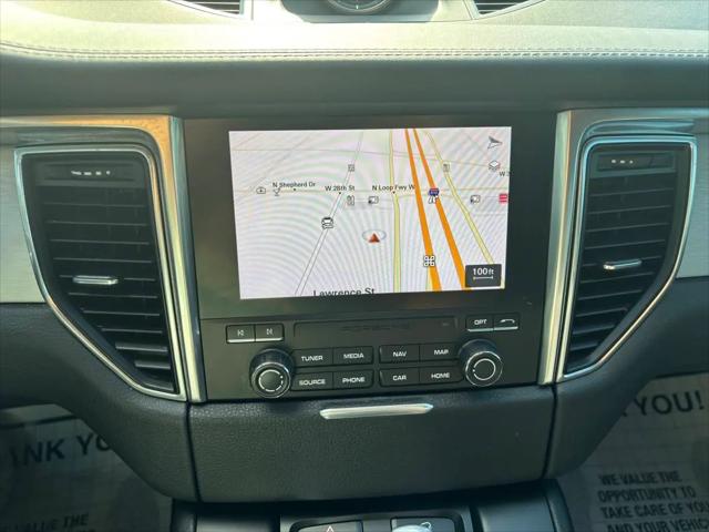 2017 Porsche Macan Turbo